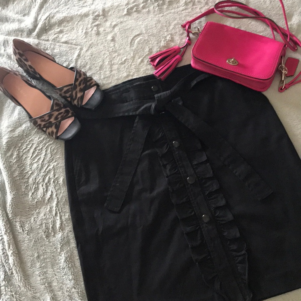 🚫SOLD🚫Talbots black cotton pencil skirt  12p